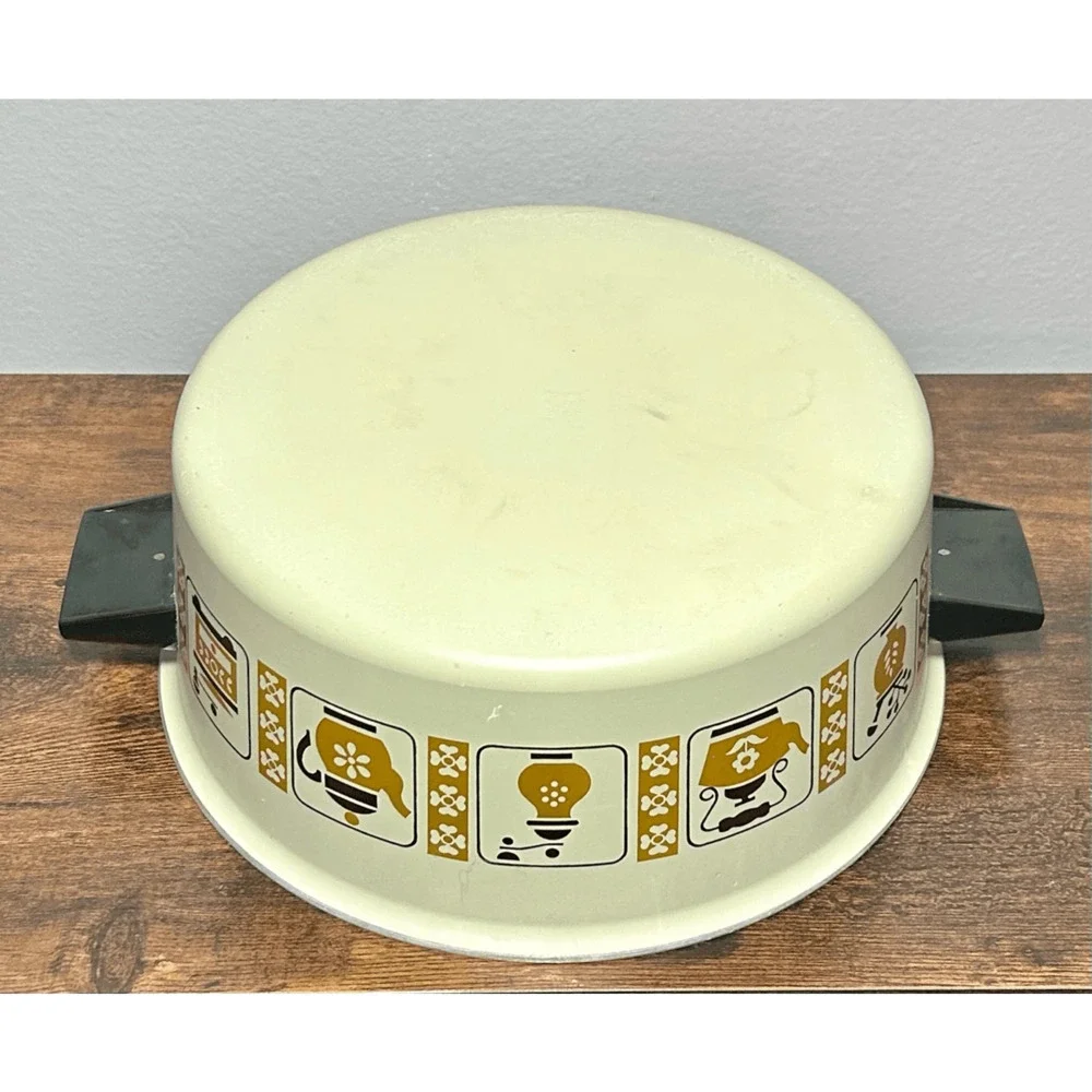 Vintage 1970s Enamel Sauce Pan Stock Pot 5 Qt MCM Coffee & Grinder Design